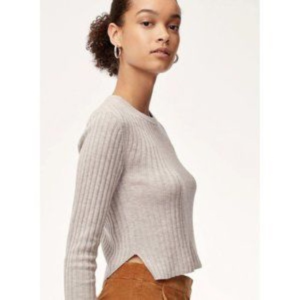Aritzia Babaton Cropped Sweater, XS “Nathaniel”, Lilac, Wool blend - Picture 8 of 9